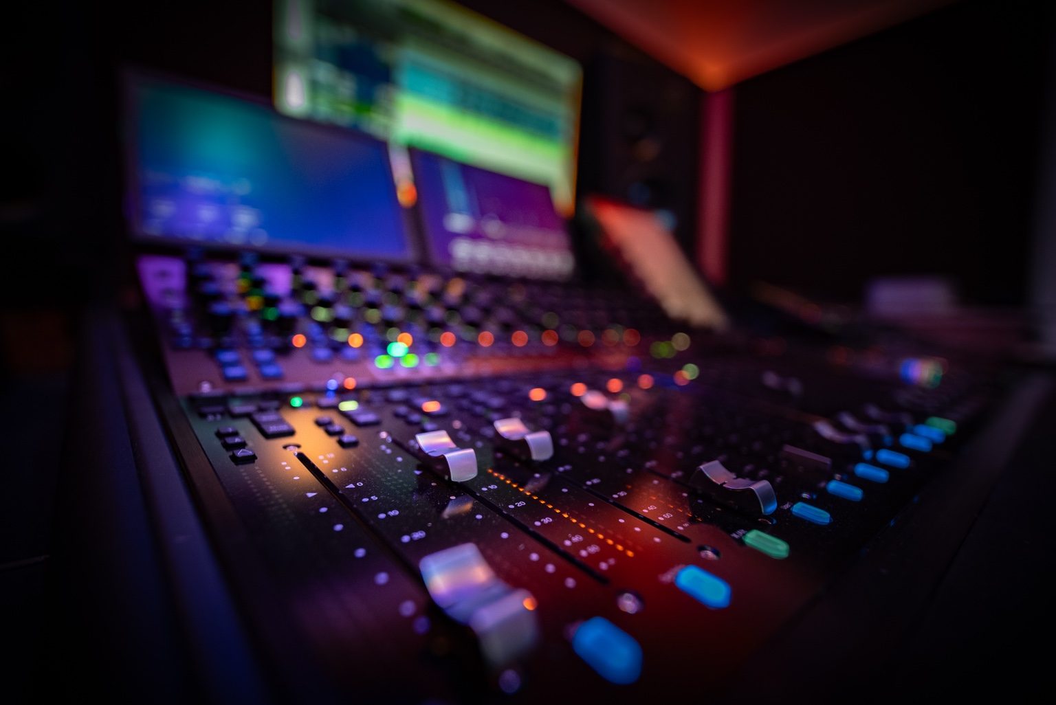 Avid S4 faders